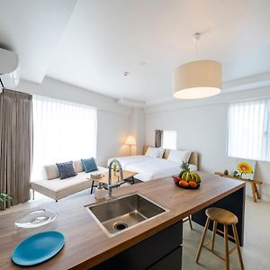 Zimmer mit zwei Einzelbetten